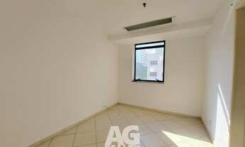 Imagem 6: Sala comercial ao lado do metrô Santana