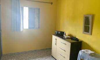 Imagem 3: Casa de 2 Dormitórios na Avenida dos Bandeirantes