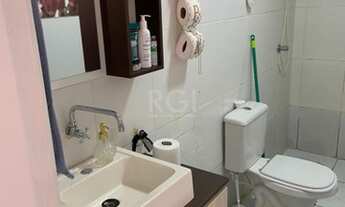 Imagem 2: Porto Alegre - Casa Padrão - Passo das Pedras