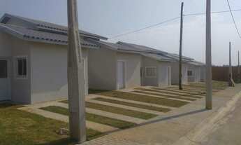 Imagem 2: Casa de condomínio térrea para aluguel tem 54 metros quadrados com 2 quartos