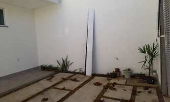 Imagem 4: Casa para venda tem 130 metros quadrados com 3 quartos em Centro - Contagem - MG