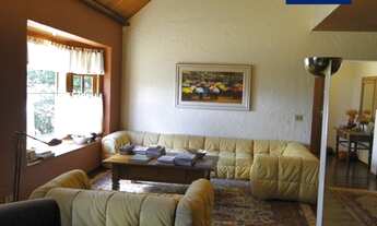 Imagem 2: Casa 4 dormitórios 2 suítes em Campos do Jordão