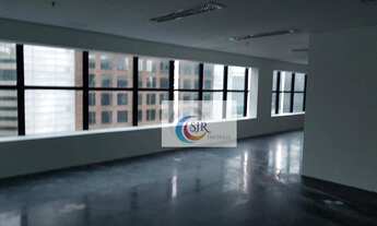 Imagem 7: Conjunto comercial com 245,00m² 5 vagas de garagem- Com 5 salas amplas