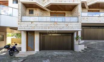 Imagem 2: Porto Alegre - Casa Padrão - Ipanema