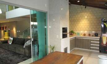 Imagem 6: Linda casa com magn?fica vista definitiva