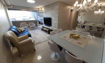 Imagem: Apartamento três quartos, projetado, nascente