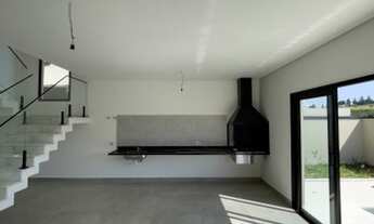 Imagem 5: Casa de condomínio para venda possui 268 metros quadrados com 3 quartos