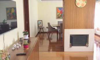 Imagem 2: Casa semi nova com 4 quartos (2 suítes) em condomínio fechado no bairro Iucas - Teresópoli