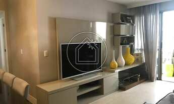 Imagem 2: Vendo excelente Apartamento 3 dormitórios , 1 suíte , 1 banheiro social e com 2 vagas de g