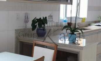 Imagem 3: Apartamento - Jardim Esplanada - Edifício Villa Sorrento - 184m² - 4 Dormitórios