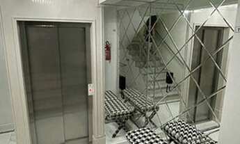 Imagem 4: Frente mar com 03 suites, 03 garagens em Bombinhas