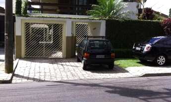 Imagem: Sobrado triplex com 427 m² no Uberaba