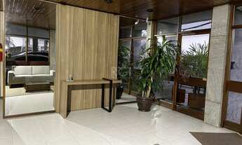 Imagem 2: Porto Alegre - Apartamento Padrão - Floresta