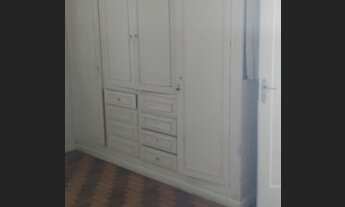 Imagem 7: Sobrado para venda tem 350 metros quadrados com 5 quartos em Centro - Pelotas - RS