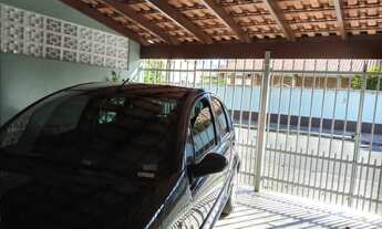 Imagem 2: Excelente casa na primeira quadra do Bosque dos eucamiptos