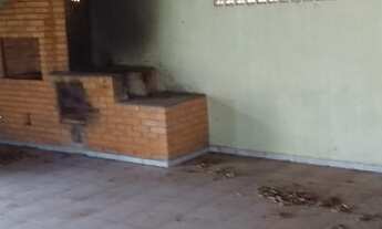 Imagem 6: Sítio para venda em Conchas possui 121.000 m2, com casa e tanque