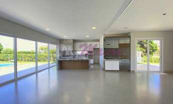 Imagem 3: Casa de condomínio térrea para venda tem 190 metros quadrados com 4 quartos