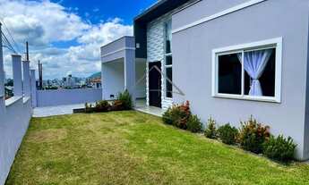 Imagem 2: Casa Linda e moderna próximo ao mercado Cooper no Bairro Vila Nova Jaraguá do Sul SC