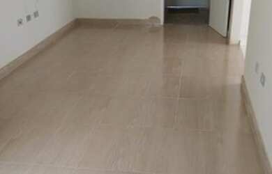 Imagem 2: Apartamento com 2 dormitórios à venda, 52 m² por R$ 220.000,00 - Sítio Cercado - Curitiba