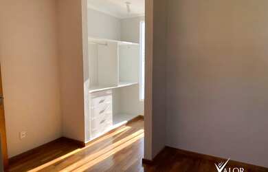 Imagem 7: Sobrado para venda tem 315 metros quadrados com 4 quartos em Jardim Amália - Bauru - SP