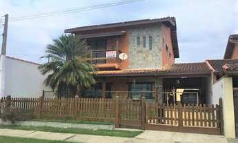 Imagem: Casa á venda tem com 3 Dorms sendo 1 Suíte