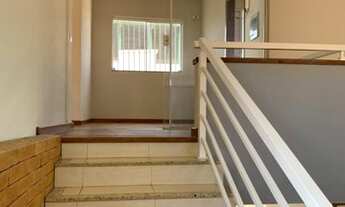 Imagem 3: Sobrado para venda tem 315 metros quadrados com 4 quartos em Jardim Amália - Bauru - SP