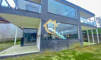 Imagem: Casa para venda possui 450 metros quadrados