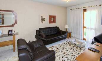 Imagem 6: Porto Alegre - Casa Padrão - Cavalhada