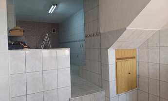 Imagem 3: Kitnet/conjugado para aluguel possui 70 metros quadrados com 1 quarto