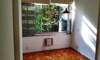 Imagem 2: Conjugado amplo, transversal Copacabana, localização privilegiada