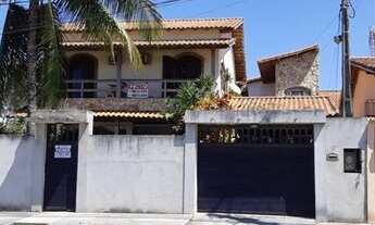 Imagem: Casarão imponente, com 7 quartos, no bairro