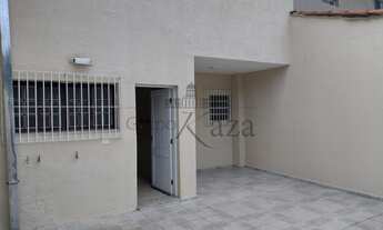 Imagem 4: Sobrado - Parque Brasil - Jacareí - 3 Dormitórios - 125m²