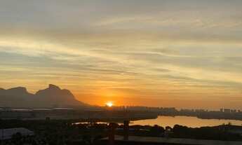 Imagem 2: Duplex para venda possui 79 metros quadrados com 1 quarto em Jacarepaguá - Rio de Janeiro