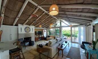 Imagem 6: Casa para venda tem 370 metros quadrados com 5 quartos em Praia do Rosa - Imbituba - SC