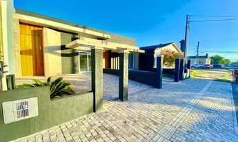 Imagem 2: Casa para venda com 100 metros quadrados com 2 quartos em Zona Nova - Capão da Canoa - RS