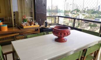 Imagem 4: Apartamento para venda possui 194 metros quadrados com 4 quartos