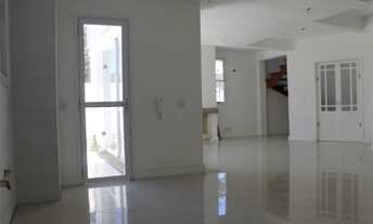 Imagem 5: Porto Alegre - Casa Padrão - Ipanema