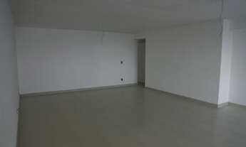 Imagem 2: Apartamento para aluguel possui 207 metros quadrados com 4 quartos em Santo Amaro - Recife