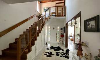 Imagem 3: Casa para venda com 550 metros quadrados com 4 quartos em Golfe - Teresópolis - RJ