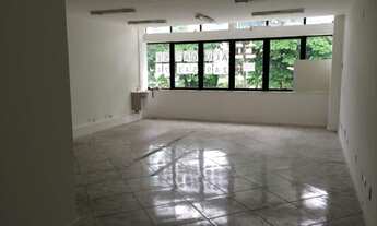 Imagem 3: Barra Medical - Sala com 49m2 - Vg - 02 Portas de Entrada - 02 Banheiros