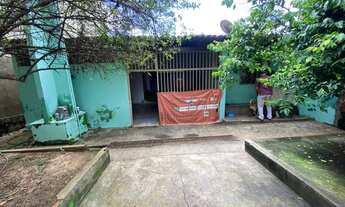 Imagem 2: Casa para venda com 330 metros quadrados com 3 quartos em Setor Norte Ferroviário - Goiâni