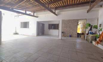 Imagem 4: Casa para venda tem 220 metros quadrados com 3 quartos sendo os 3 suítes, Tabuleiro