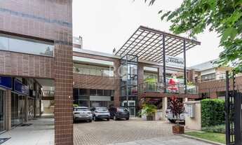 Imagem: Porto Alegre - Loja/Salão - Tristeza