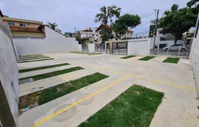 Imagem 2: Apartamento com 2 Quartos à Venda, 76m² por R$ 372.000