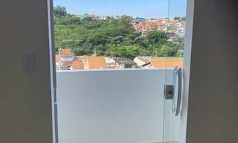 Imagem 7: Campos de São José - Sobrado 2D (Suíte); 2 Banheiros; Sacada; Quintal amplo; 2 Vagas