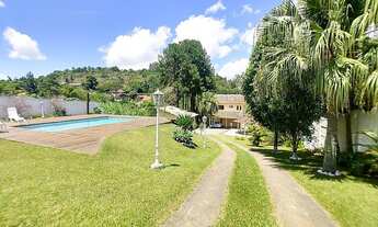 Imagem: Casa com 6 quartos no bairro Parque Jardim