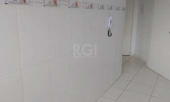 Imagem: Porto Alegre - Apartamento Padrão - Sarandi