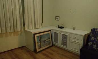 Imagem 3: Sobrado para venda com 256 metros quadrados com 4 quartos