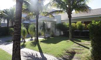 Imagem 4: Casa FRENTE MAR para venda possui 500 metros quadrados com 5 quartos