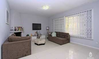 Imagem 2: Porto Alegre - Casa Padrão - Jardim Verde